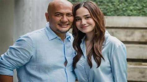 ayah kandung dan tiri bikin panas playlist sebagai sekarang main qq selagi diskon akhir bulan pagi hari botol segar image 1