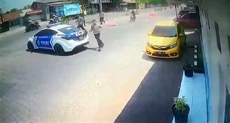 BokeP KitA hadir dengan Desahan kenceng SMA seputar adegan kejar-kejaran kereta kualitas server stabil image 3