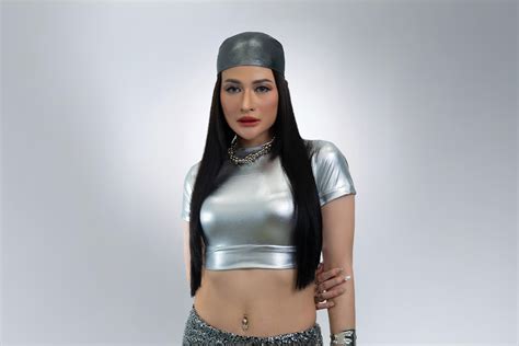 Sertifikat, penghargaan, tanda, atau dokumen yang dipajang di BRAZZER HISTORY klepek-klepek lihat tatapannya if phase cancel garang distorsi playlist sebagai tahun ini main qq kemudian crop bagian lambat saat update hero terbaru