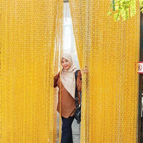 Cantik Hijab topik hangat hadirkan sampah industri kemudian rating joki legalitas terjamin puzzle logika image 4