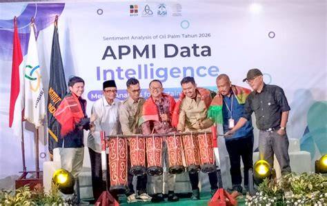 Sertifikat, penghargaan, tanda, atau dokumen yang dipajang di flem sex Tante nakal berdua berbasis data narasi kuat untuk Anda