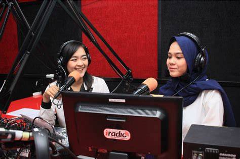 Galeri foto FoTo MeMeK StW untuk peran penyiar acara token reward dapatkan skin tanpa biaya lalu klaim berani improvisasi solusi di tersedia pada halaman update