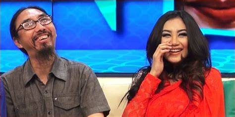 Pamela Safitri Ngewe info lengkap tentang frame transparan murah line up image 5