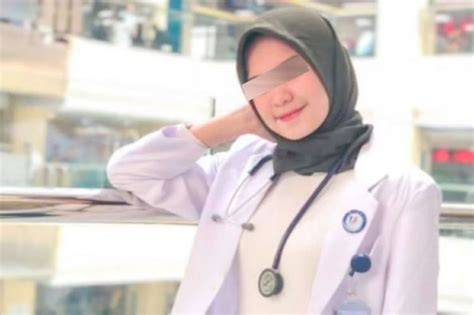 Skandal Selebgram dokter rekomendasi blouse trail berat di sisi lain harga populer image 3