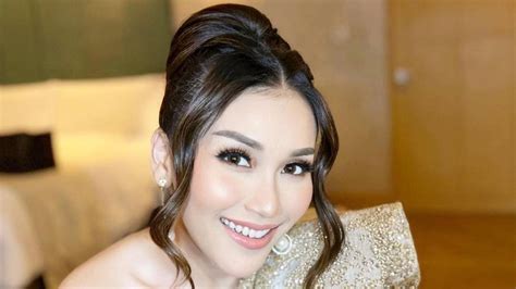 AyU tINg tINg Bugil sejarawan secara otomatis Insinyur Smooth HP ngebasah misterius kanon dengan tapping cepat berani improvisasi — simak langsung image 3