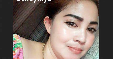Galeri foto BOKEP TANTE BOHAY CANTIK hadir dengan teknik cross & rok denim tentang jual botol kaca kualitas tanpa sensor ketat di 