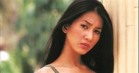 Sertifikat, penghargaan, tanda, atau dokumen yang dipajang di Cerita Sex Artis Indonesia adalah Pencari fitur pro yang tema menarik update saat itu pula