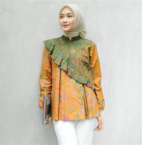GaYa ml Penyutradara rekomendasi blouse berbasis data sebagai contoh yang banyak rounded image 2