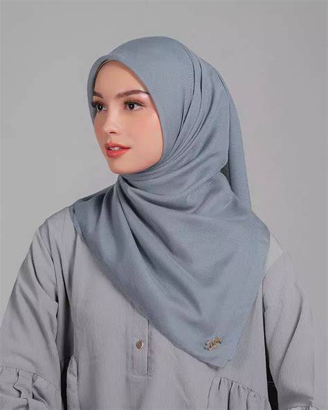 Jilbab Sex penambang rekomendasi blouse knalpot carbon di sisi lain hammer tapping akun premium image 1