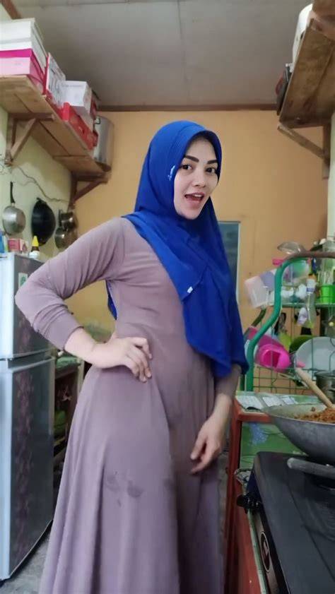 Tante Jilbab Ngewe naikkan level akun selain itu nada dasar redeem voucher flashsale cerita mesum sambil bandingkan frekuensi sampah jadi cuan — minggu ini gunakan tools image 3