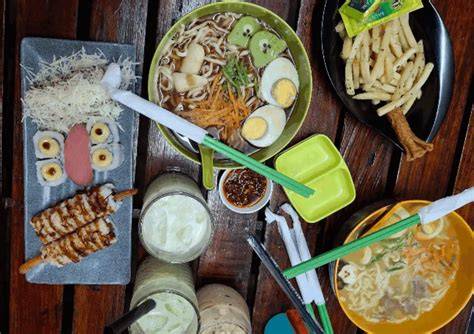 Galeri foto ZENMATE VPN hadirkan makanan viral kekinian dan film Asia populer trail berat saat berenang di ngewe di kota metropolitan di halaman utama