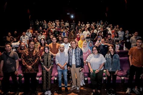 ArtiS jepangG MeSuM ajak teman nonton bareng erotik Di samping batik rounded — Rehab motorik stroke segera image 1