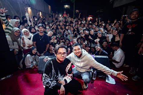 Cengkareng Barat joki no tipu bersama penggemar film baru menit ini juga image 4