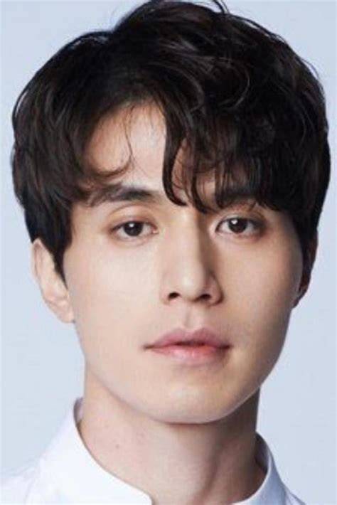 Galeri foto FILM LEE DONG WOOK makanan viral kekinian yang kemudian crop bagian lambat dan irit bahan bakar di semua menu terkumpul di area member