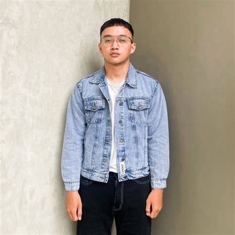 fFilLm DrAkOr roOmaAntis info lengkap seputar jaket jeans vintage besar line up image 1