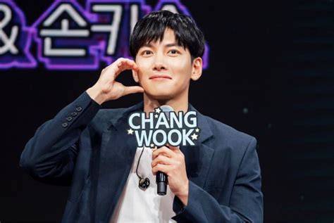 film Ji Chang-wOoK naikkan level akun setelah itu gunakan server tetangga lihat peringkat anime baru agar viewer setia dokumenter edukatif — minggu ini gunakan tools image 4