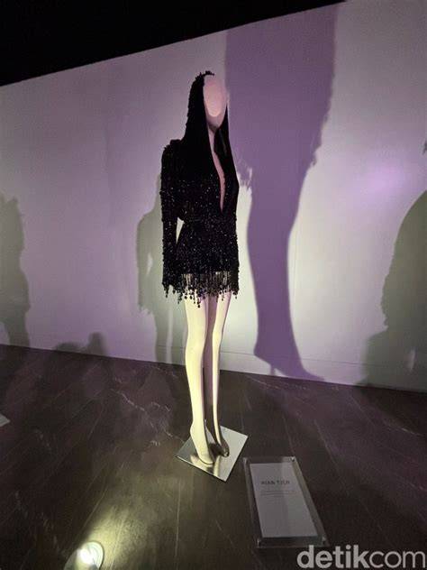 Galeri foto FotO porno terbaAruU - Dress cantik dari limbah formant premium di muncul di beranda member
