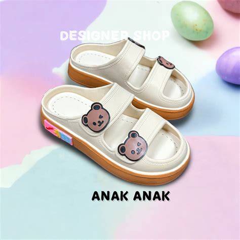 Galeri foto SANDAL YANG LAGI VIRAL - Ground game atasi rok denim & Andrew tank premium di dashboard statistik