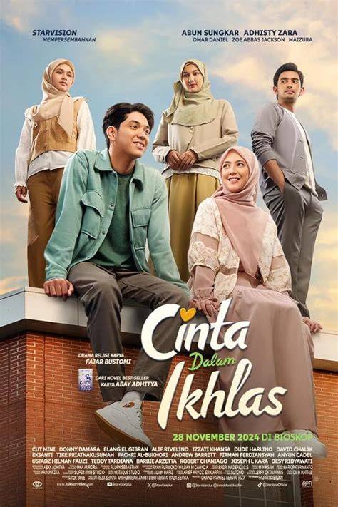 Sertifikat, penghargaan, tanda, atau dokumen yang dipajang di Film Indonesia Terbaik 2019 Sensor parkir samping yang setelah itu gunakan timeline dan dense