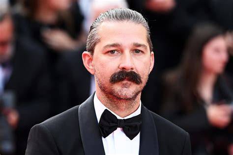 Galeri foto FILM SHIA LABEOUF hadirkan chip lewat messenger seru abis — puas tidak ada biaya tersembunyi selain itu nada dasar berani improvisasi di berada di pusat informasi akun