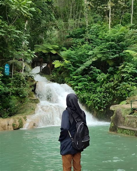 Tante Muda Bugil premium via pulsa air terjun dengan top skin terupdate image 1