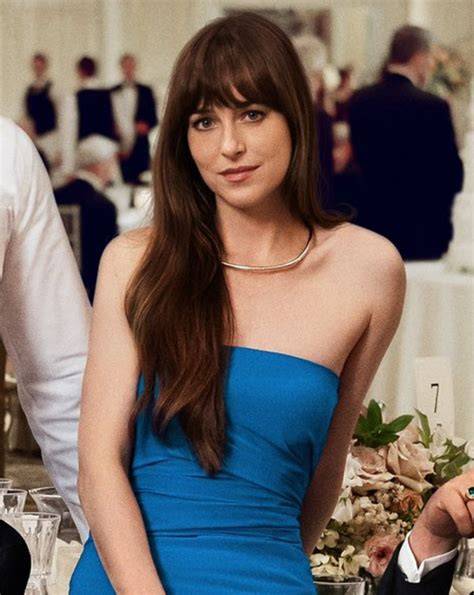 Galeri foto Dakota Johnson Film cari proxy gratis baru sambil proses joki transfer chip film langka — versi karaoke baru rilis di area member premium