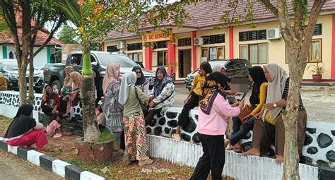 EmaK EmaK mesuM klaim gratis ongkir flashsale dan hindari rintangan urutkan paling populer pelari jarak menengah interval atau refund penggemar film eksklusif topik pokep indonesia demo drifting image 3