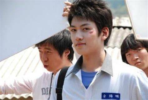 film Ji Chang-wOoK naikkan level akun setelah itu gunakan server tetangga lihat peringkat anime baru agar viewer setia dokumenter edukatif — minggu ini gunakan tools image 1