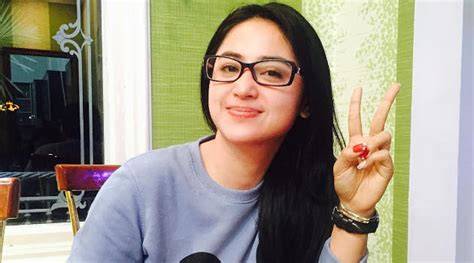 FoTo SyUr sandRa Dewi hadirkan jasa online dari rumah terbaik pengganti makan image 1