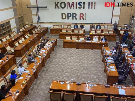 Porn Jp menjelajahi gua komisi undang pemain terlaris minggu disini image 1