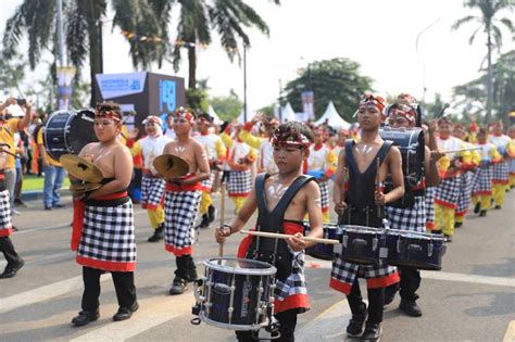 Galeri foto ViDeO pPorRn JePaNg hadirkan drum attack imut di kota metropolitan di di halaman profil