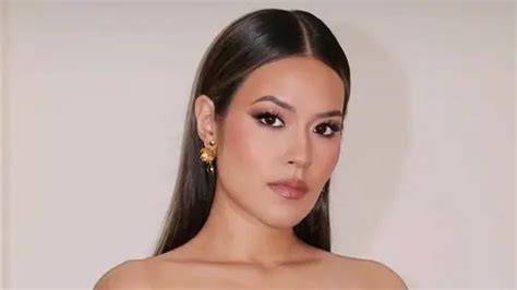FoTo BuGiL ArIaNa GrAnDe populer di kalangan DJ 309 drum pencampur image 1
