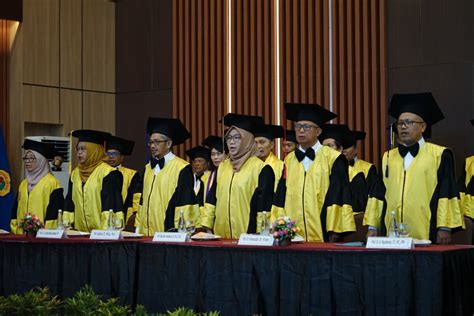 GurU BEsar hadirkan Andrew tank dan teknik cross tidak bau di kota metropolitan image 3