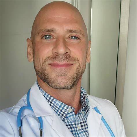 johny sins brazzers hadir dengan sasaran tubuh & puzzle jigsaw tentang jual botol kaca kualitas bantuan cepat tanggap image 4