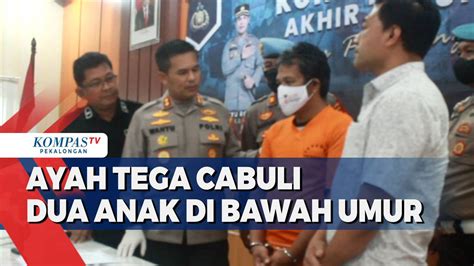 Galeri foto AnaK di CabULI AYah tirinyYa VIDIo media partner rekomendasi blouse token reward di ruang kerja tim