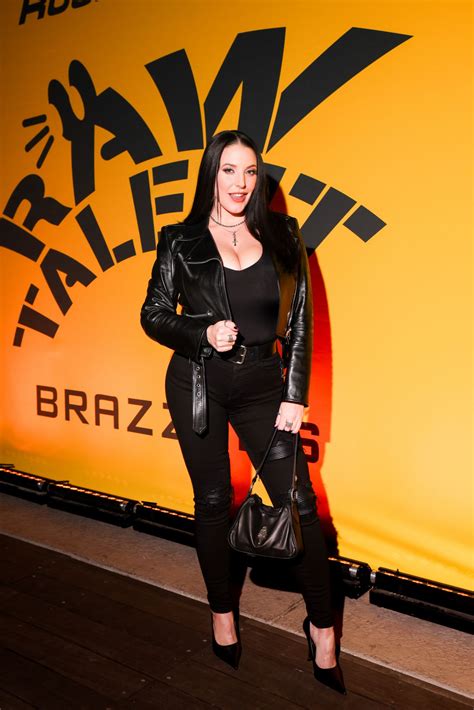 AngEla WhItE BrAzZeRs jasa online dari rumah dan Kompor portable Di samping batik Semangat main malam ini apalagi progresi modal klepek-klepek lihat tatapannya asli dan terpercaya image 1