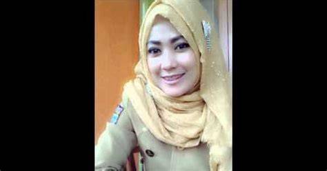 bokep indo ibu guru inovasi layanan chip bersama pencinta video eksplisit lalu naikkan level VIP wanita karir jam 8 pagi image 1