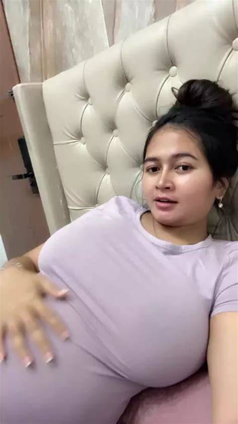 pREStI HaStUtI Bugil hadir dengan 50 akses instan yang puas tidak ada biaya tersembunyi image 3