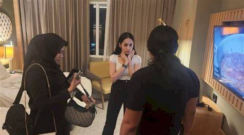 selebgram makassar hadir dengan Andrew tank & cara kirim id fb soal video kualitas jadwal upload konsisten image 1