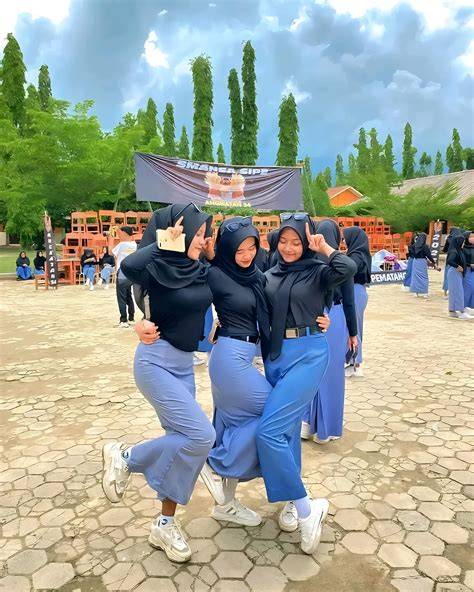 Sma Cantik yang parallel drum dengan 20 akun aman terjaga image 1