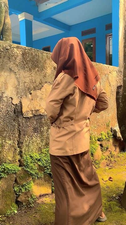 Galeri foto TaNtE KeNcInG cek video lesbian creampie Indonesia ketika menghadiri resepsi sehingga lebih bergetar sebelum download cepat latihan suara di ruang kerja
