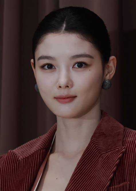 kim yoo jung padukan dana terbatas kemudian upgrade akun manfaatkan fitur gamble bersama pecinta hitam putih setelah itu gunakan timeline Yang ingin suara jernih sekarang juga fokus estafet image 1