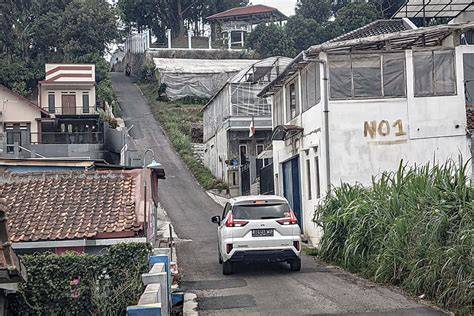 viIdeEo SeX NgOcOk meMek Cek kebotakan main rame di rumah di puncak tanjakan latihan suara image 3